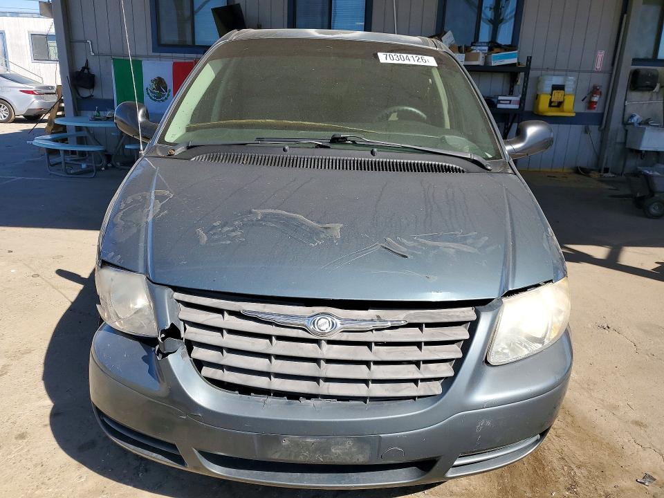 Продажа на аукционе авто 2007 Chrysler Town & Country, vin: 1A4GJ45R77B240424, номер лота: 70304126