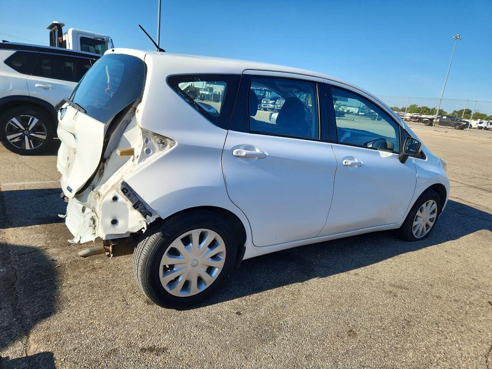 68667626 :رقم المزاد ، 3N1CE2CP3FL414214 vin ، 2015 Nissan Versa Note مزاد بيع