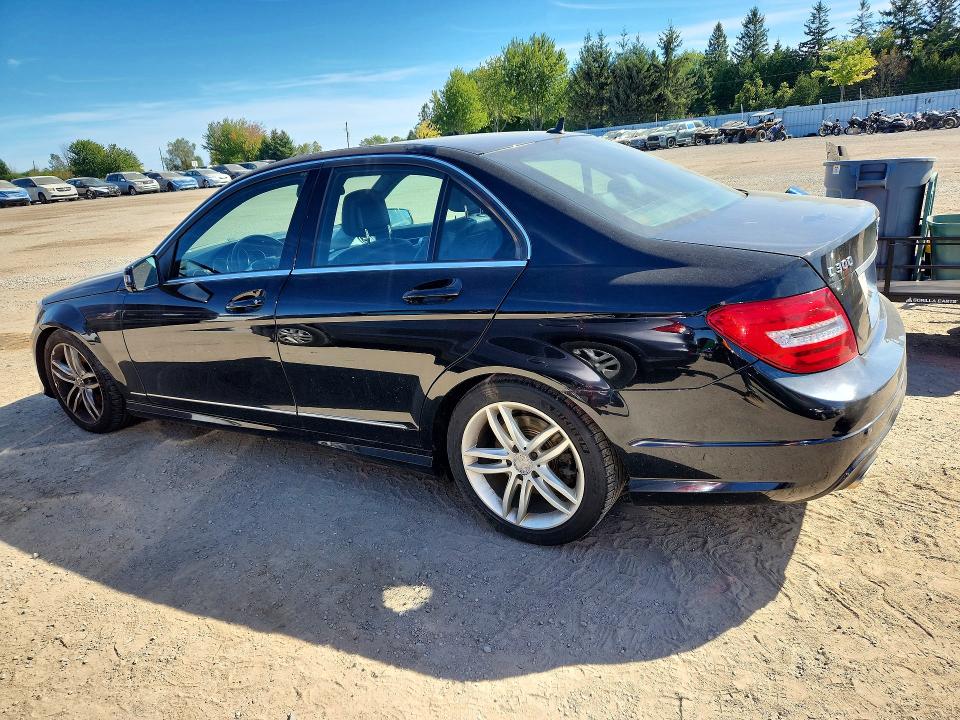 68826826 :رقم المزاد ، WDDGF8AB6DA744218 vin ، 2013 Mercedes-benz C مزاد بيع