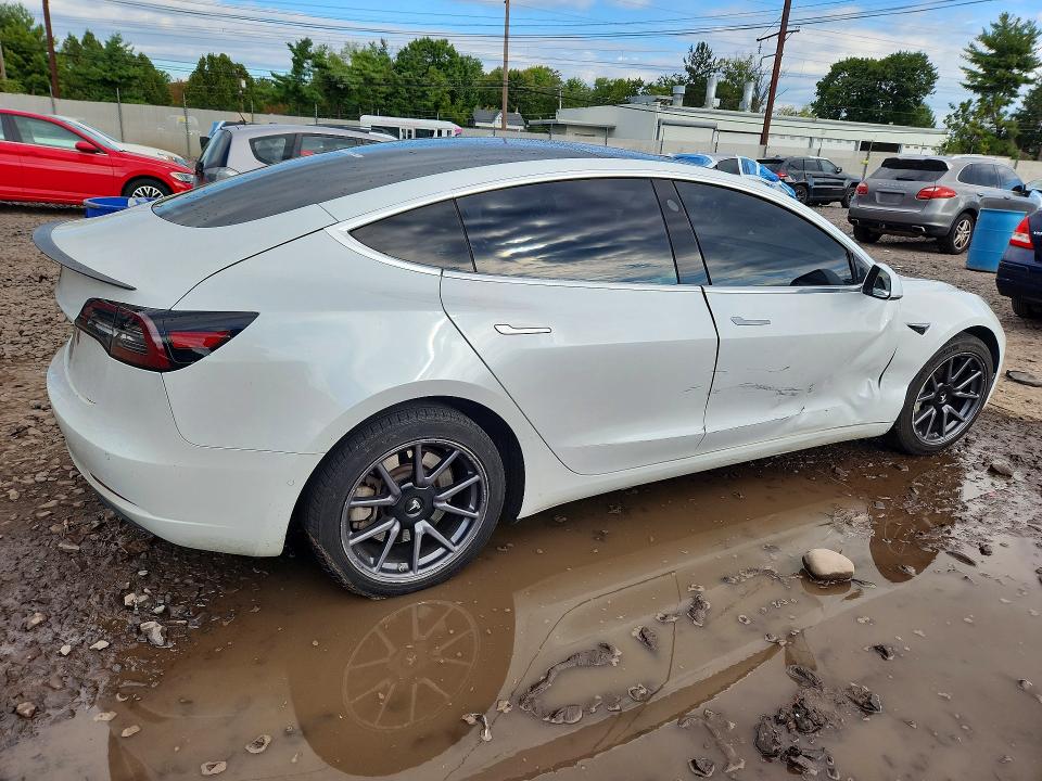 Продажа на аукционе авто 2020 Tesla Model 3, vin: 5YJ3E1EA3LF799882, номер лота: 69616046