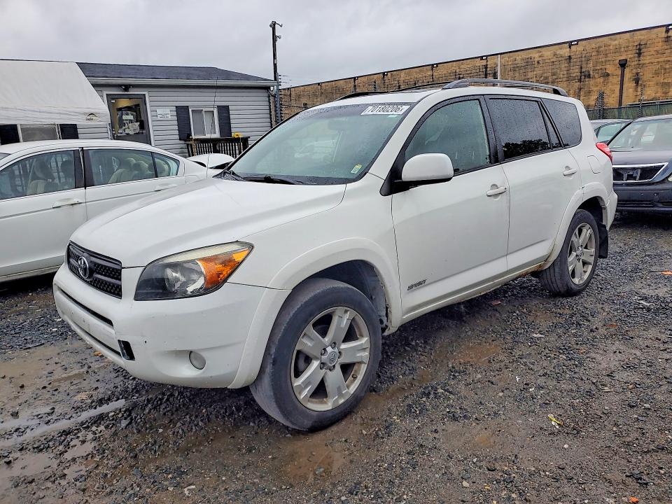 70180206 :رقم المزاد ، JTMBD32V166001817 vin ، 2006 Toyota Rav4 مزاد بيع