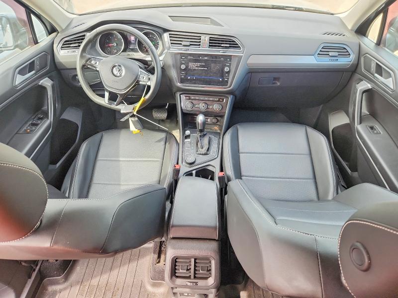 68092936 :رقم المزاد ، 3VV2B7AXXMM142965 vin ، 2021 Volkswagen Tiguan مزاد بيع