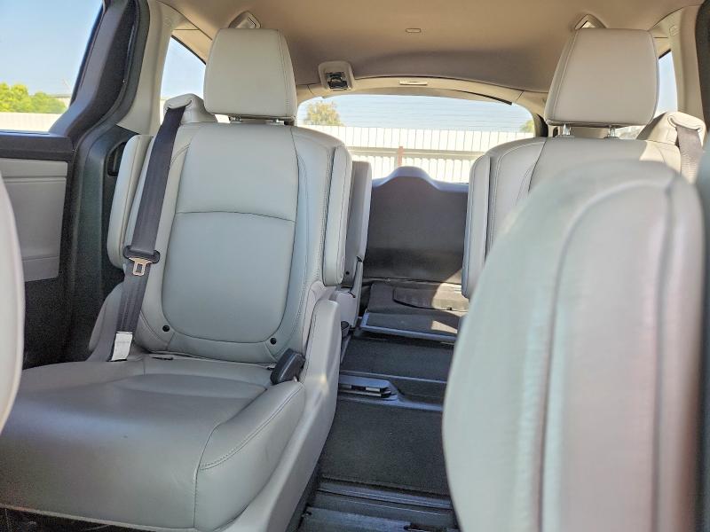 Продаж на аукціоні авто 2018 Honda Odyssey, vin: 5FNRL6H79JB065547, номер лоту: 69382736