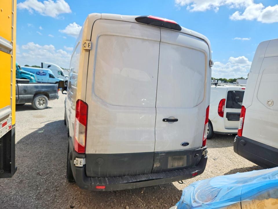 68618076 :رقم المزاد ، 1FTBR1C87LKB20795 vin ، 2020 Ford Transit مزاد بيع