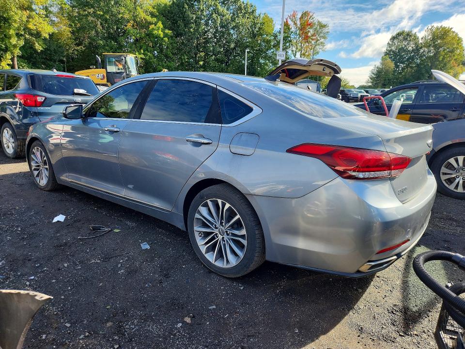Продаж на аукціоні авто 2015 Hyundai Genesis, vin: KMHGN4JE4FU081728, номер лоту: 70504406