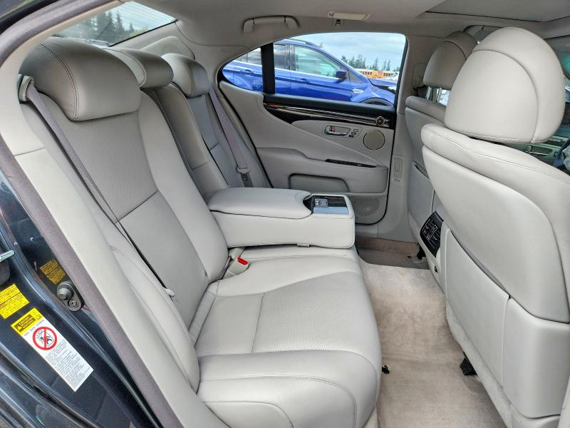 68261836 :رقم المزاد ، JTHBL46F385073346 vin ، 2008 Lexus Ls مزاد بيع