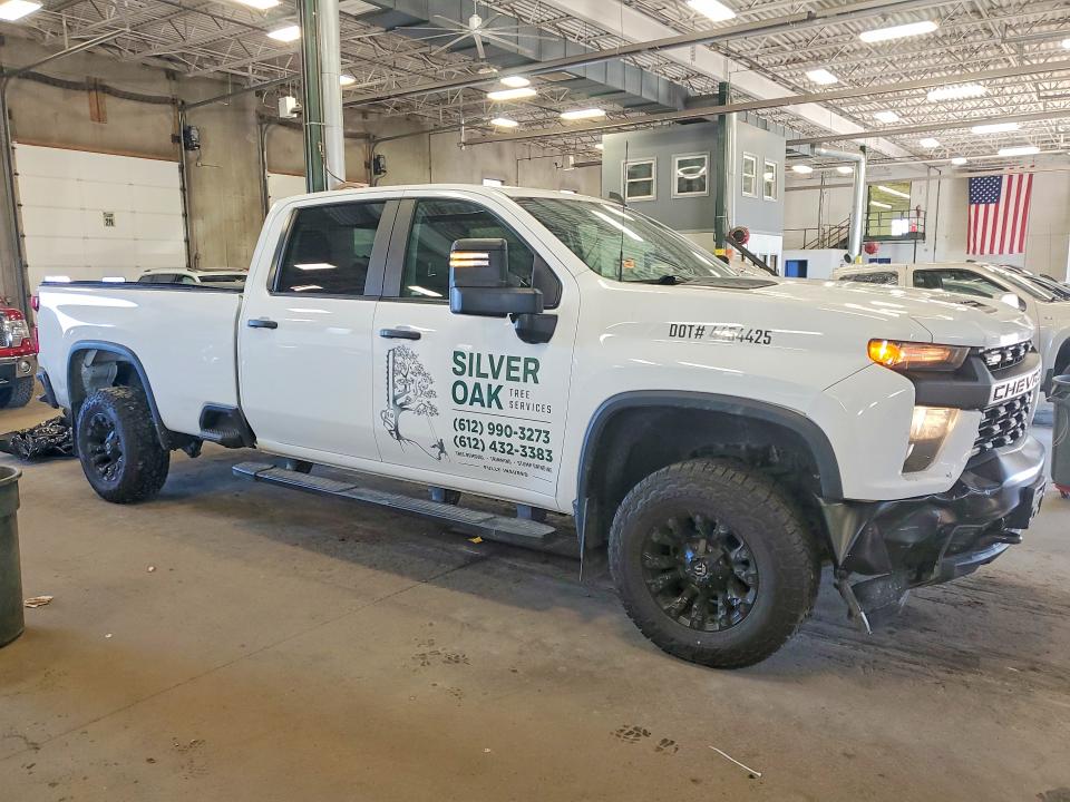 68775596 :رقم المزاد ، 1GC1YLE71MF245705 vin ، 2021 Chevrolet Silverado مزاد بيع
