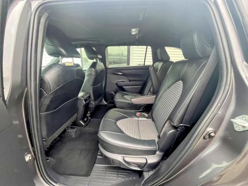 Aukcja sprzedaży 2022 Toyota Highlander, vin: 5TDLZRBH9NS215925, numer aukcji: 71431816