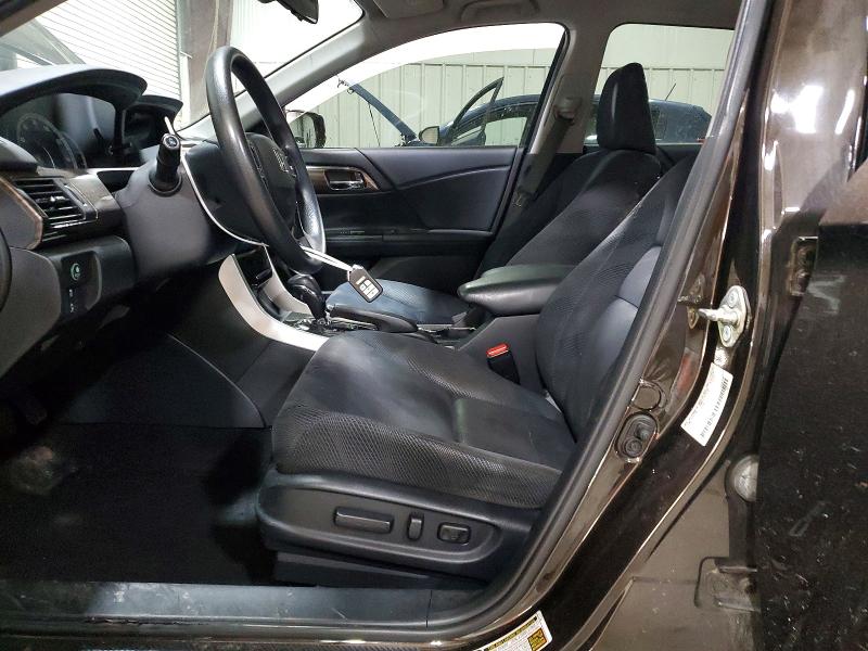 Auction sale of the 2016 Honda Accord, vin: 1HGCR2F00GA153120, lot number: 69392916