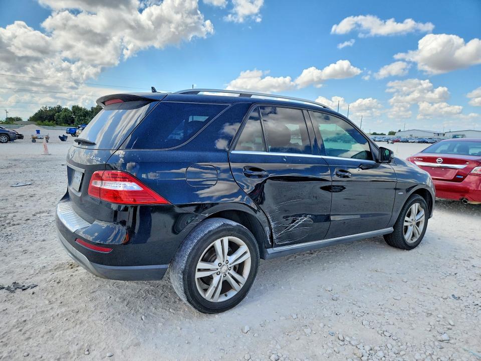 2012 Mercedes-benz Ml მანქანა იყიდება აუქციონზე, vin: 4JGDA5HB6CA017039, აუქციონის ნომერი: 68292796