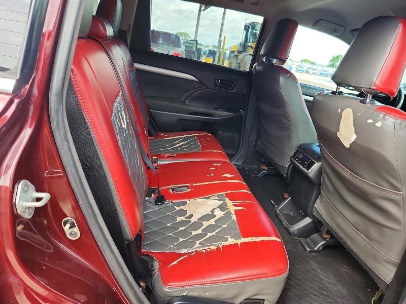 69487306 :رقم المزاد ، 5TDZARFHXJS036959 vin ، 2018 Toyota Highlander مزاد بيع