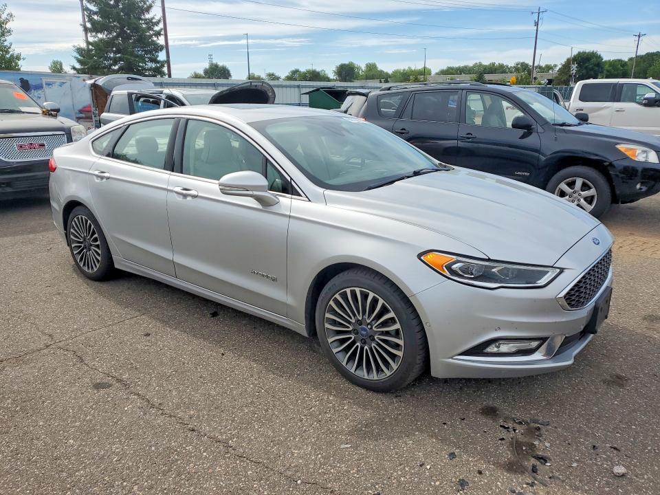 Продажа на аукционе авто 2017 Ford Fusion, vin: 3FA6P0RU7HR219826, номер лота: 66730926