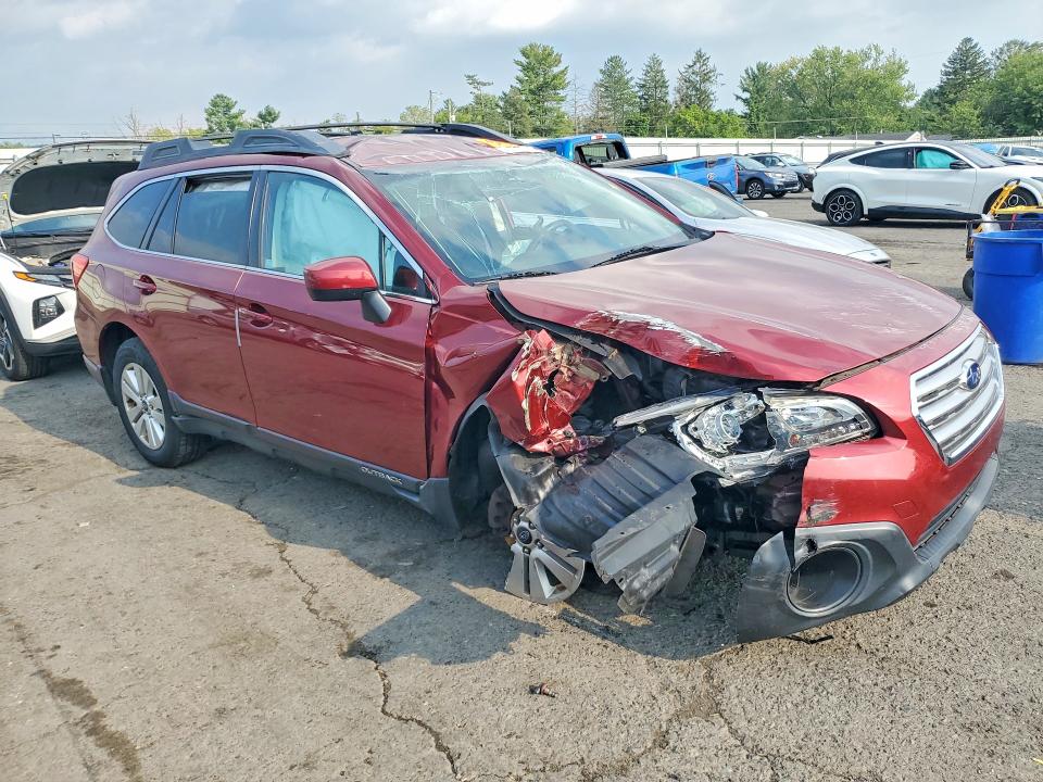 67135616 :رقم المزاد ، 4S4BSACC0H3235633 vin ، 2017 Subaru Outback مزاد بيع