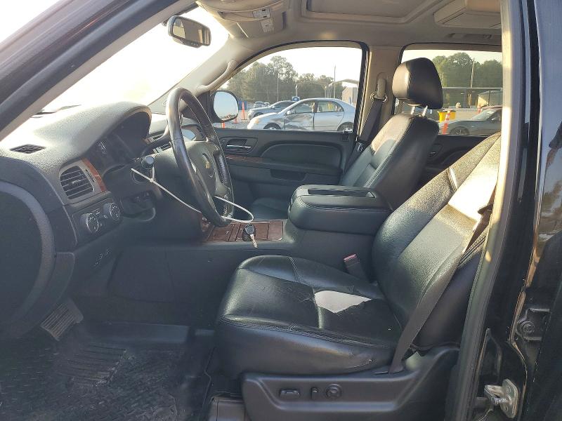 69035696 :رقم المزاد ، 3GNTKGE78DG250889         vin ، 2013 Chevrolet Avalanche مزاد بيع