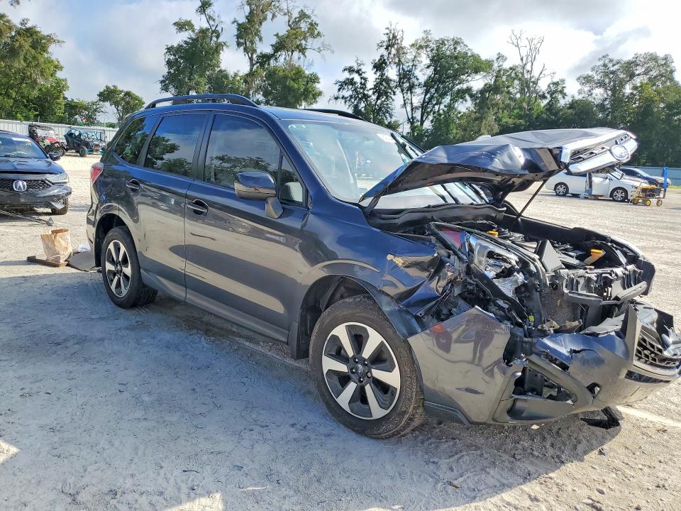 69749946 :رقم المزاد ، JF2SJAGC9JH603397 vin ، 2018 Subaru Forester مزاد بيع