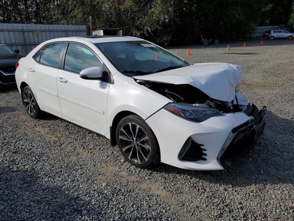 Продаж на аукціоні авто 2018 Toyota Corolla, vin: 2T1BURHE9JC984127, номер лоту: 69726076
