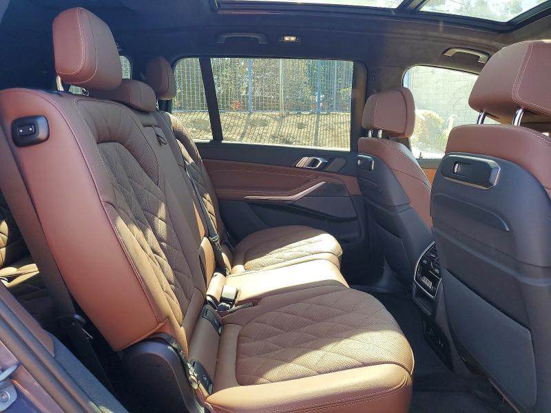 Продаж на аукціоні авто 2025 Bmw X7, vin: 5UX23EM03S9000532, номер лоту: 70004296