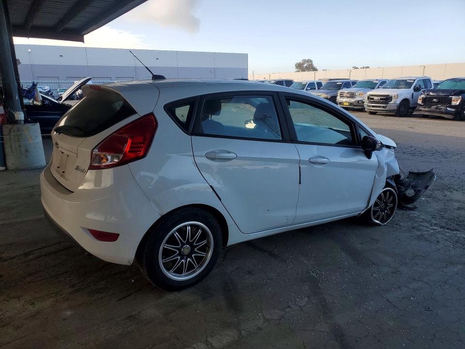 Продаж на аукціоні авто 2018 Ford Fiesta, vin: 3FADP4TJ6JM147257, номер лоту: 69062206