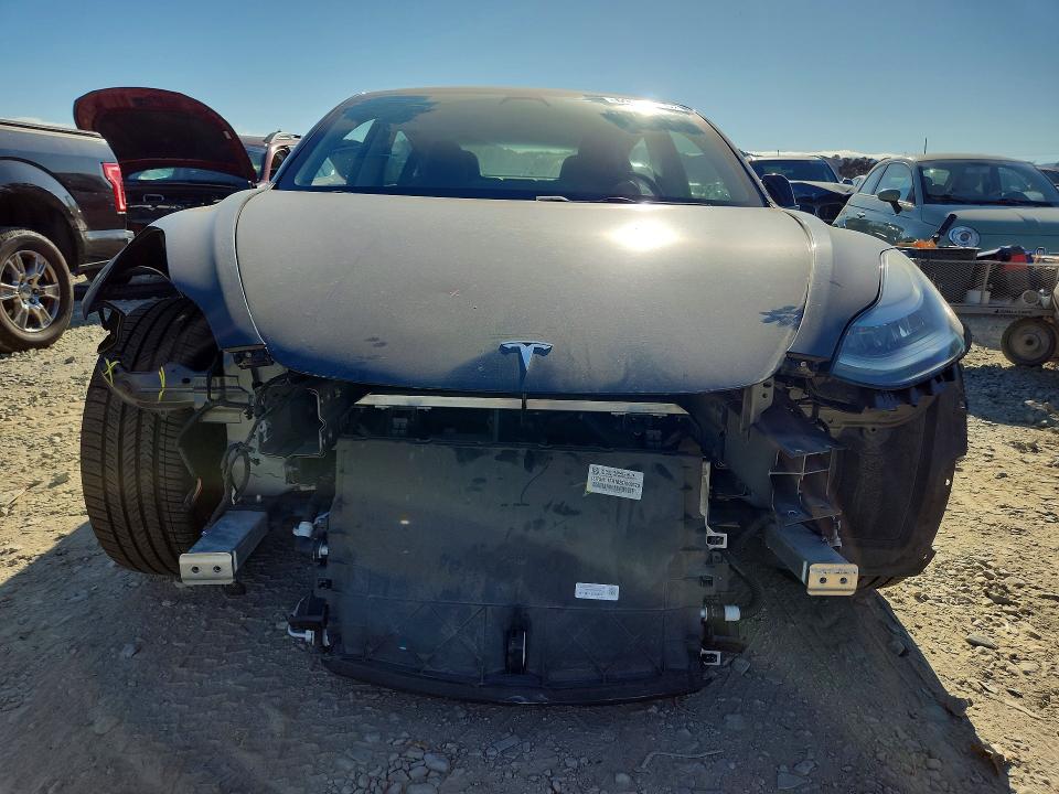 Продаж на аукціоні авто 2018 Tesla Model 3, vin: 5YJ3E1EA5JF109191, номер лоту: 69232956