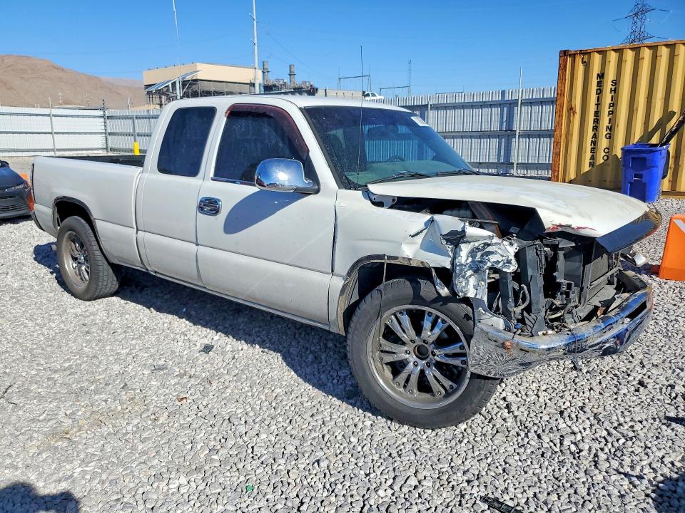 Продажа на аукционе авто 2002 Chevrolet Silverado, vin: 2GCEC19W321187655, номер лота: 70086826