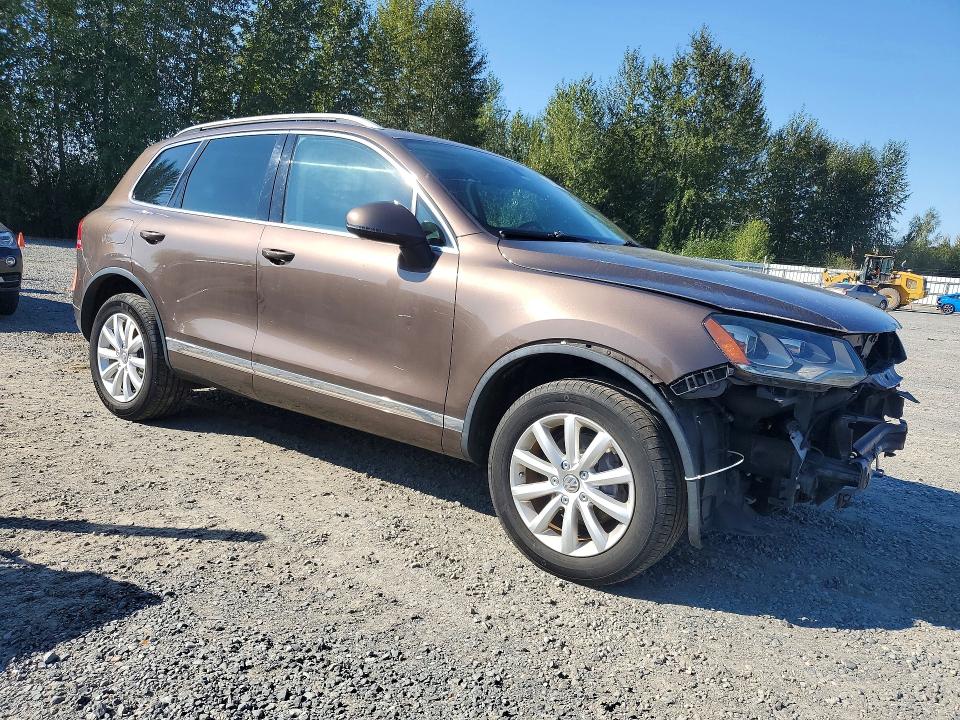 Auction sale of the 2011 Volkswagen Touareg, vin: WVGFF9BP8BD000634, lot number: 69319026