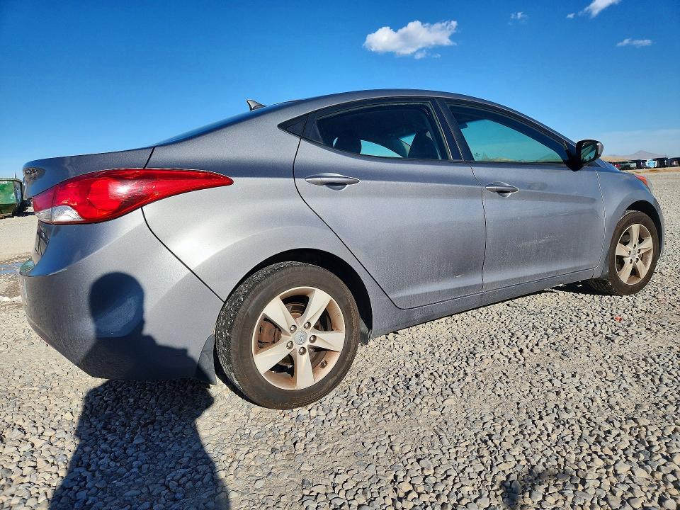 Продажа на аукционе авто 2013 Hyundai Elantra, vin: KMHDH4AE5DU992836, номер лота: 67382226