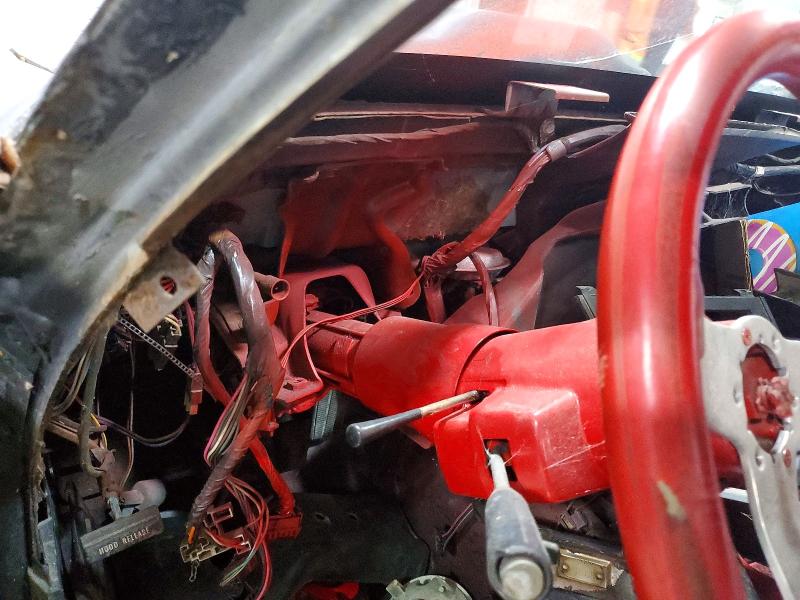 68953516 :رقم المزاد ، 1G1AY8768B5102490 vin ، 1981 Chevrolet Corvette مزاد بيع