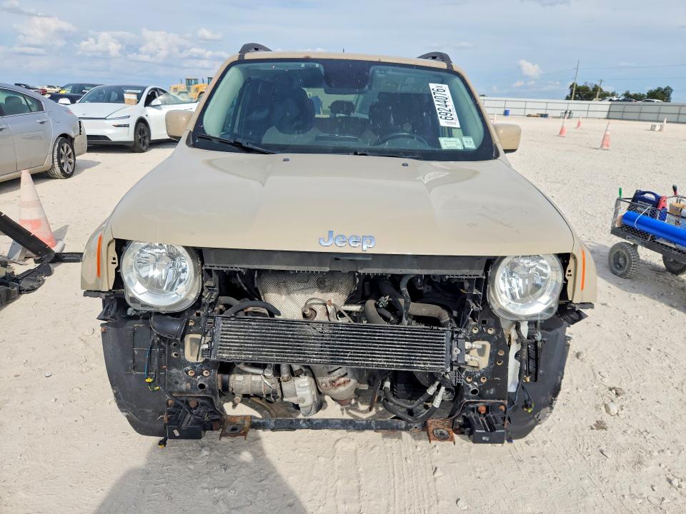 Продажа на аукционе авто 2015 Jeep Renegade, vin: ZACCJBBT8FPB84863, номер лота: 69244076