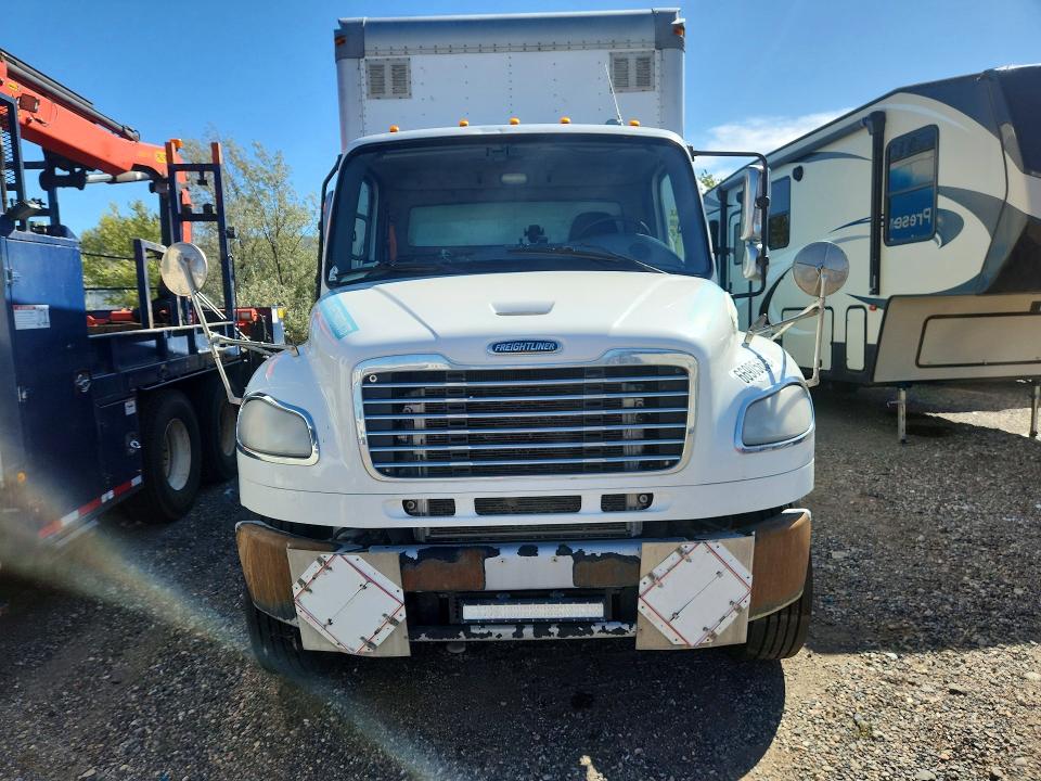 Продажа на аукционе авто 2015 Frht - Freightliner M2, vin: 1FVHCYCY7FHGS1313, номер лота: 66905606