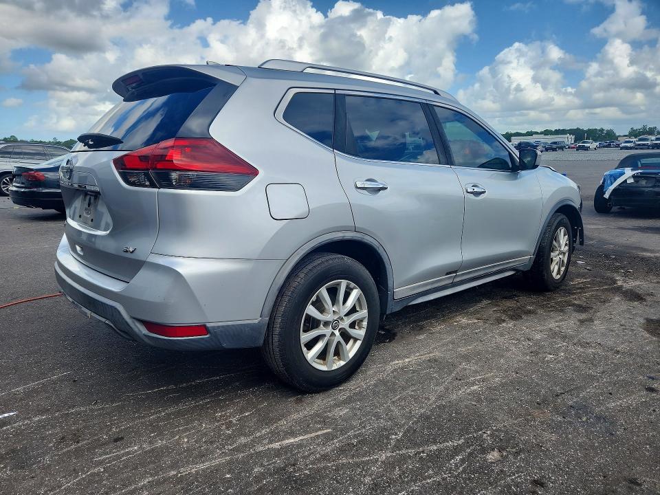 2018 Nissan Rogue მანქანა იყიდება აუქციონზე, vin: KNMAT2MT2JP592523, აუქციონის ნომერი: 68916106