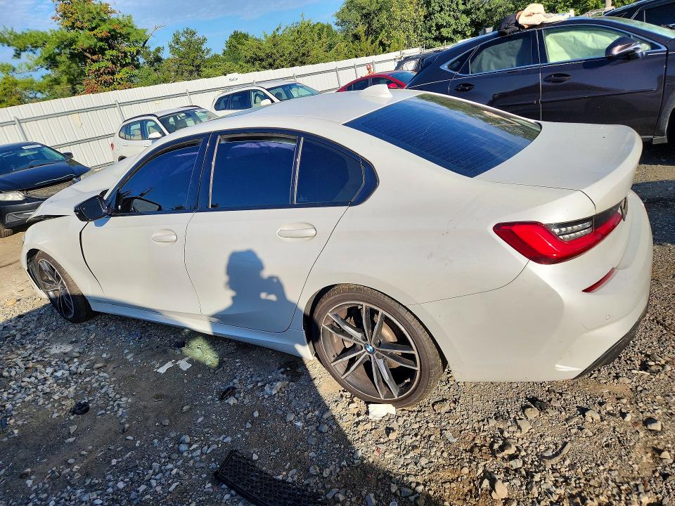 2021 Bmw 330i მანქანა იყიდება აუქციონზე, vin: 3MW5R1J06M8B92551, აუქციონის ნომერი: 68977586