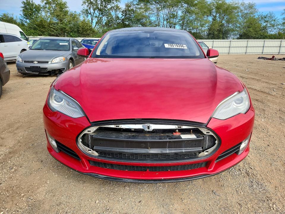 2012 Tesla Model S მანქანა იყიდება აუქციონზე, vin: 5YJSA2AP6CFP01211, აუქციონის ნომერი: 70019396