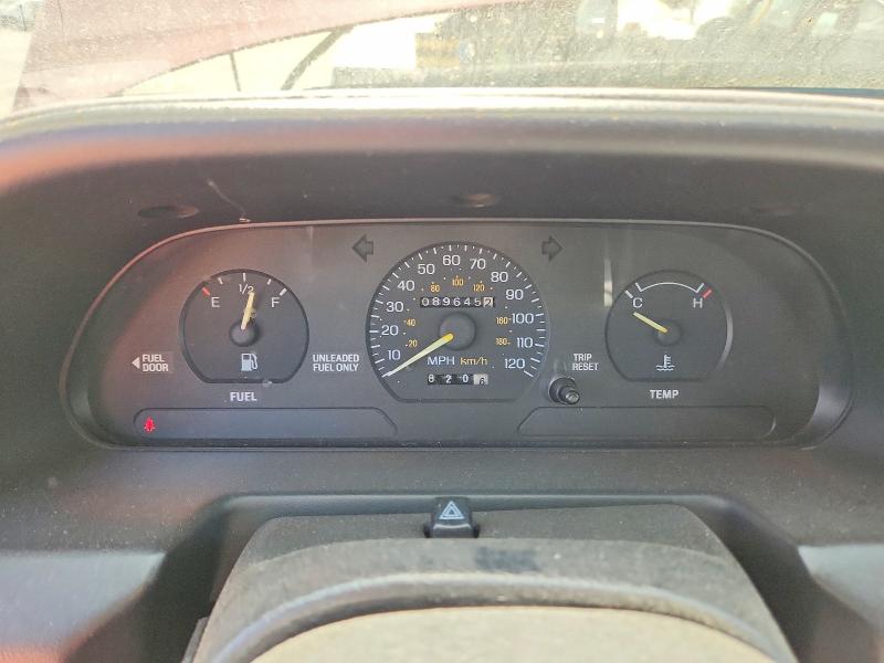 1995 Ford Escort მანქანა იყიდება აუქციონზე, vin: 1FASP11J3SW163071, აუქციონის ნომერი: 69958806