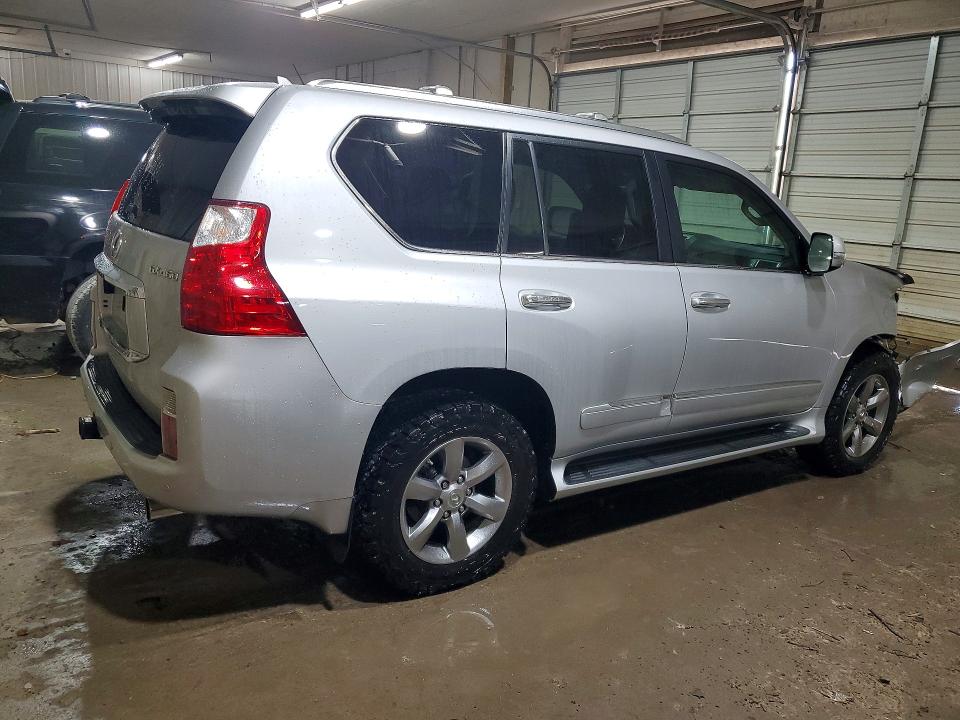 2012 Lexus Gx მანქანა იყიდება აუქციონზე, vin: JTJJM7FX2C5043832, აუქციონის ნომერი: 69138186