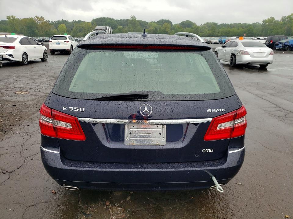 Продаж на аукціоні авто 2011 Mercedes-benz E, vin: WDDHH8HB5BA259263, номер лоту: 67553986