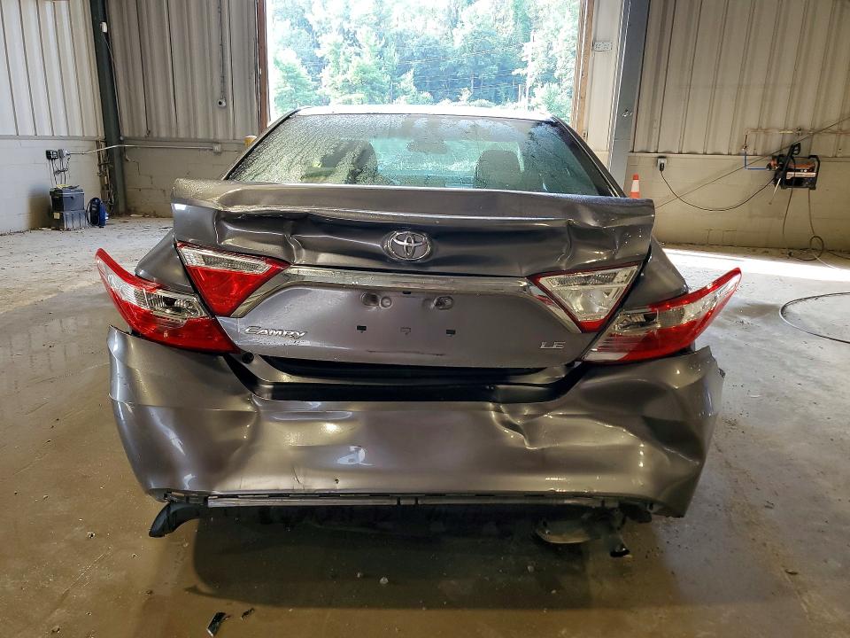 67005036 :رقم المزاد ، 4T1BF1FKXHU445920 vin ، 2017 Toyota Camry مزاد بيع