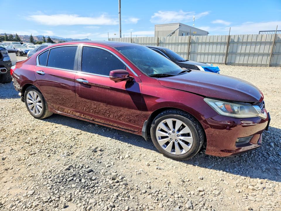2015 Honda Accord მანქანა იყიდება აუქციონზე, vin: 1HGCR2F87FA054413, აუქციონის ნომერი: 68657086