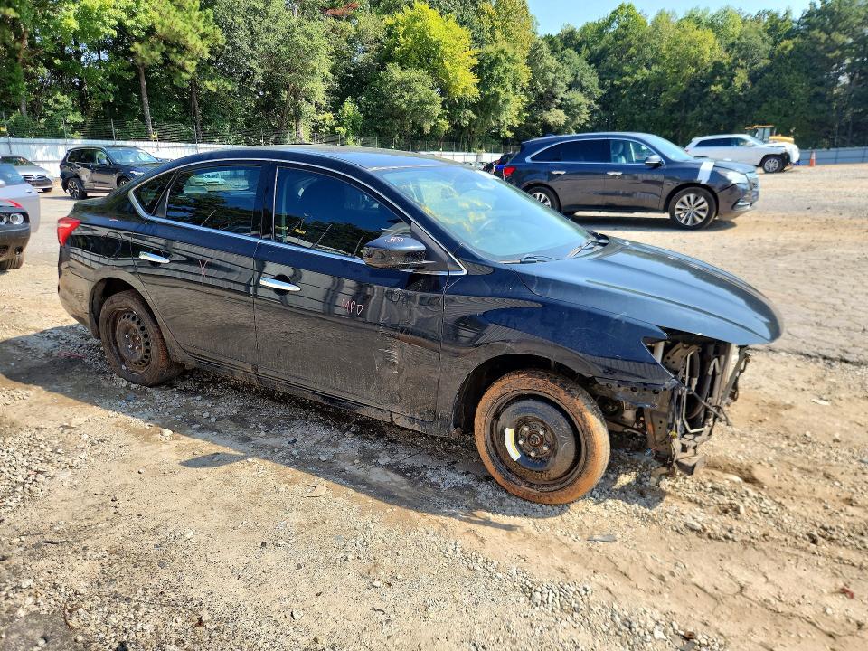 69225896 :رقم المزاد ، 3N1AB7AP8HY240310 vin ، 2017 Nissan Sentra مزاد بيع