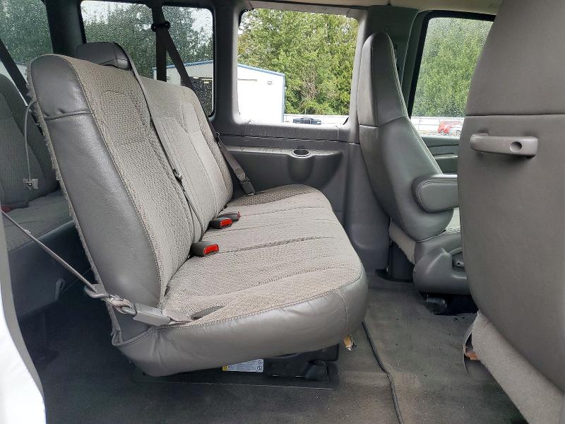 Auction sale of the 2008 Chevrolet Express Commercial Cutaway 4500, vin: 1GNFG154581232209, lot number: 69887516