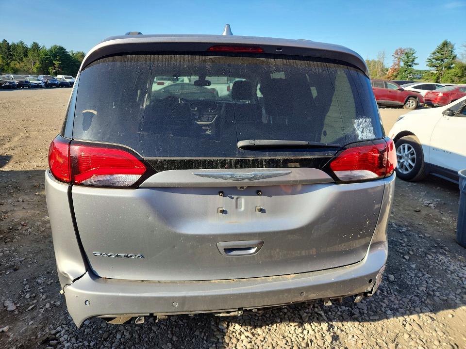 Продажа на аукционе авто 2017 Chrysler Pacifica, vin: 2C4RC1EG8HR704863, номер лота: 69141046