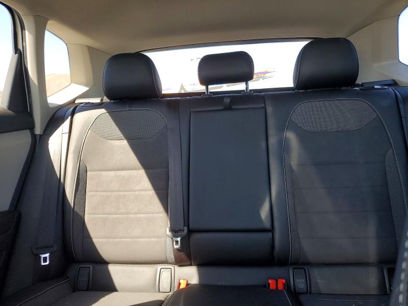 Продажа на аукционе авто 2022 Volkswagen Taos, vin: 3VVRX7B26NM040258, номер лота: 67370306