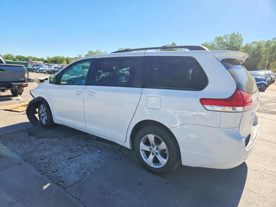 Aukcja sprzedaży 2011 Toyota Sienna, vin: 5TDKK3DC9BS070847, numer aukcji: 67042096