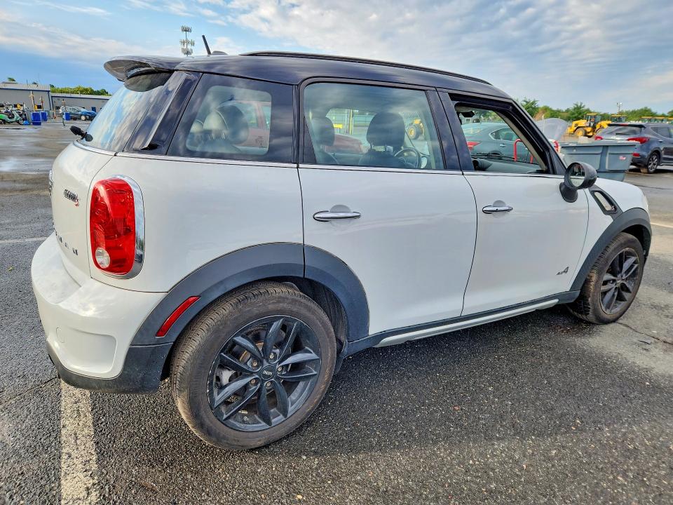 Auction sale of the 2016 Mini Cooper, vin: WMWZC5C53GWU21976, lot number: 68410006