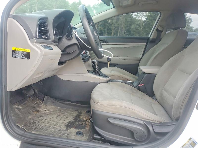 70179826 :رقم المزاد ، 5NPD74LF7HH183528 vin ، 2017 Hyundai Elantra مزاد بيع