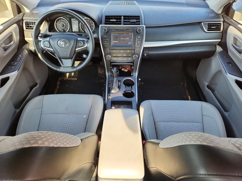 67394926 :رقم المزاد ، 4T1BF1FK4FU060706 vin ، 2015 Toyota Camry مزاد بيع