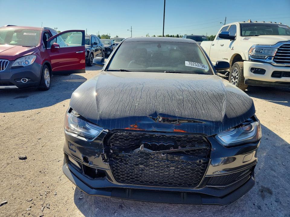 Продажа на аукционе авто 2015 Audi A4, vin: WAUBFAFL9FN002675, номер лота: 70253796
