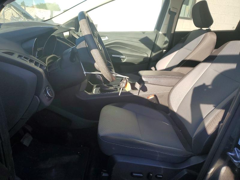 68294156 :رقم المزاد ، 1FMCU9GDXJUD04943 vin ، 2018 Ford Escape مزاد بيع
