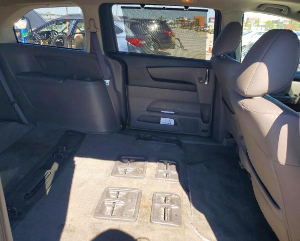 70821206 :رقم المزاد ، 5FNRL5H61FB114703 vin ، 2015 Honda Odyssey مزاد بيع