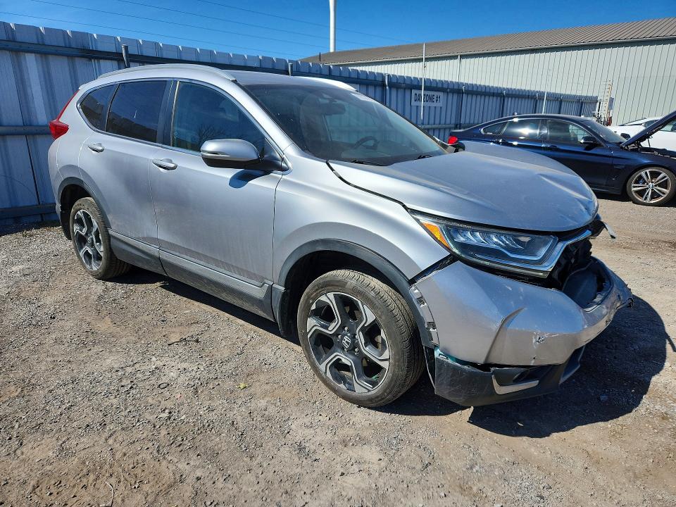 Продаж на аукціоні авто 2017 Honda Cr-v, vin: 2HKRW2H98HH112631, номер лоту: 69334946