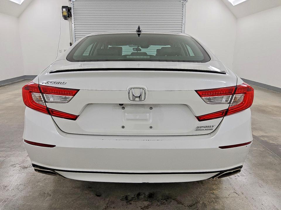 69384946 :رقم المزاد ، 1HGCV1F41MA065925 vin ، 2021 Honda Accord مزاد بيع